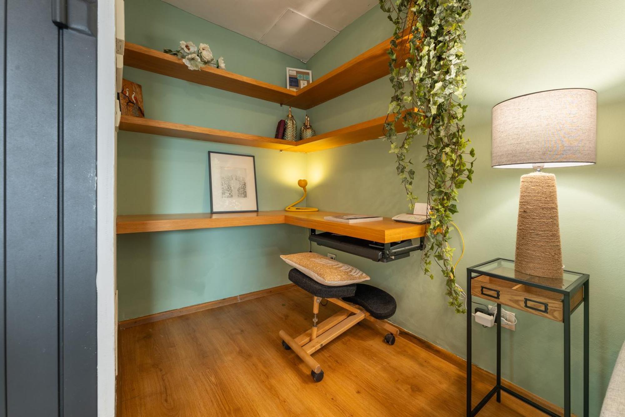 Via Cimabue 8B - Florence Charming Apartments - Metropolitan Loft In Florence - 20 Minute Walk To City Center - Excellent Base For Exploring - Less Than 5 Minute Walk To The Supermarket - Amazing Bakery On The Corner ภายนอก รูปภาพ
