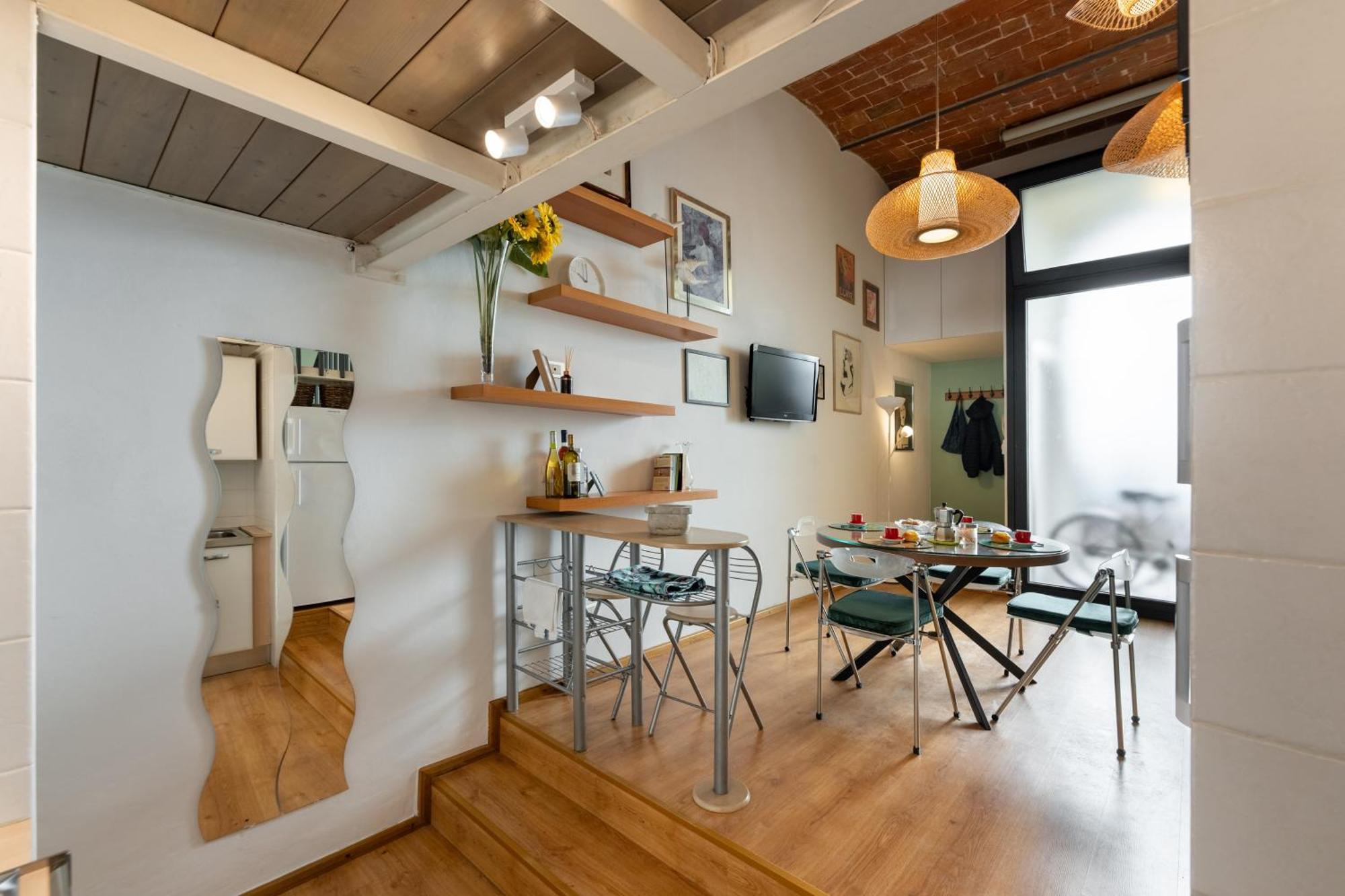 Via Cimabue 8B - Florence Charming Apartments - Metropolitan Loft In Florence - 20 Minute Walk To City Center - Excellent Base For Exploring - Less Than 5 Minute Walk To The Supermarket - Amazing Bakery On The Corner ภายนอก รูปภาพ