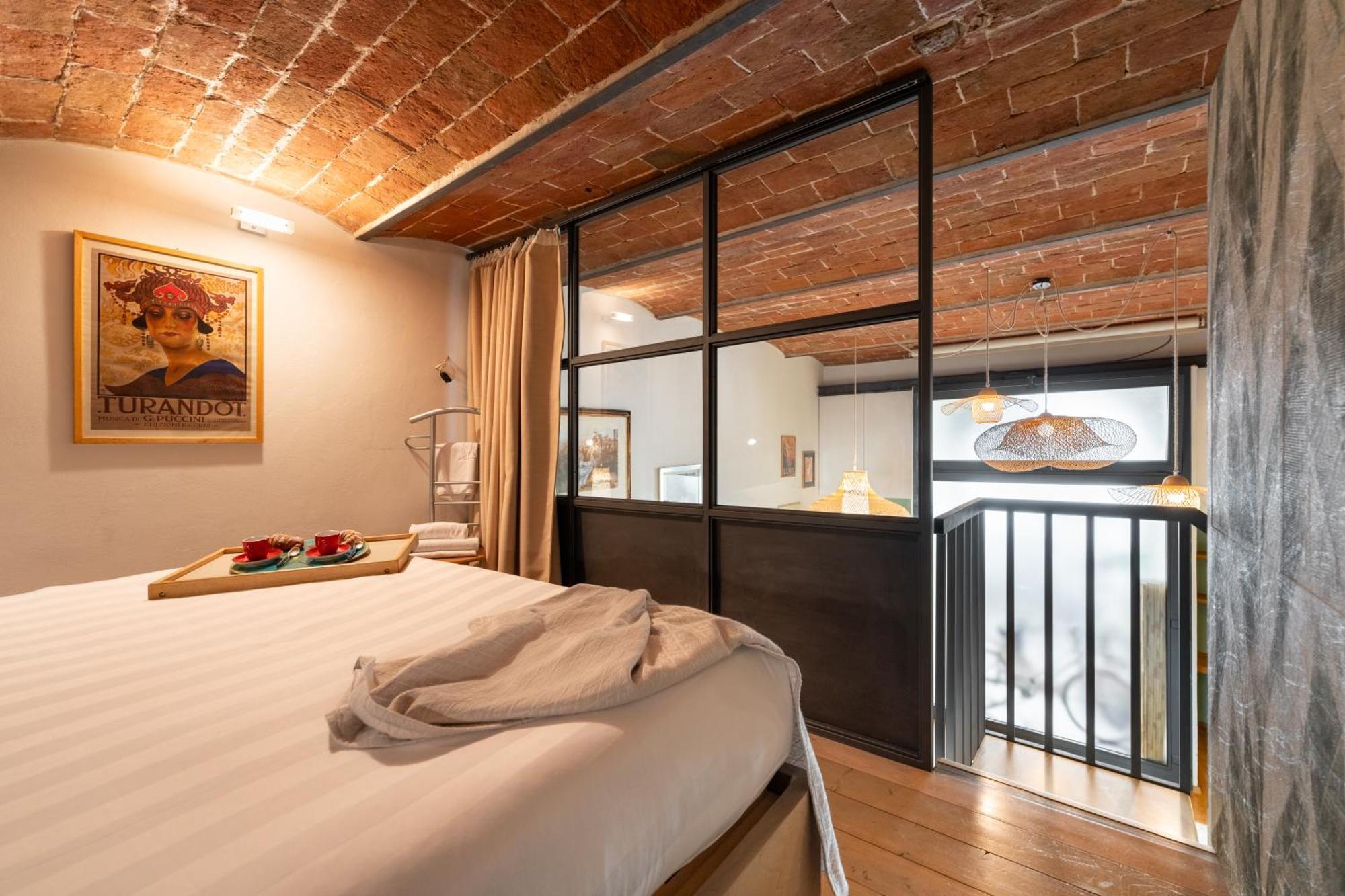 Via Cimabue 8B - Florence Charming Apartments - Metropolitan Loft In Florence - 20 Minute Walk To City Center - Excellent Base For Exploring - Less Than 5 Minute Walk To The Supermarket - Amazing Bakery On The Corner ภายนอก รูปภาพ